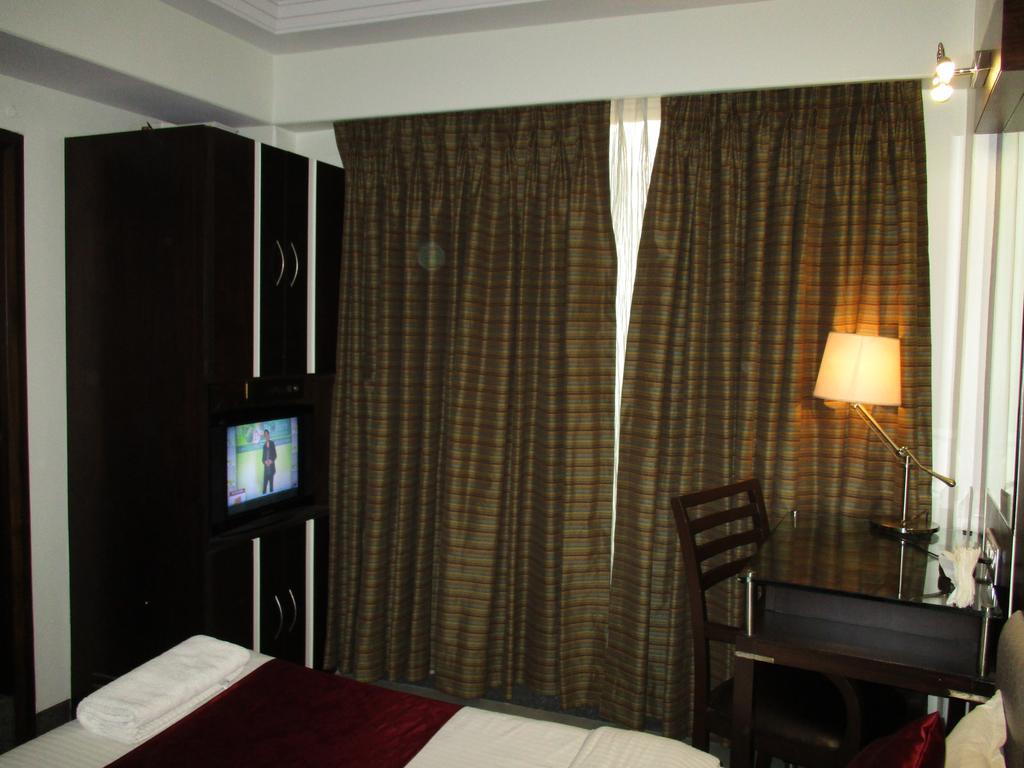 Hotel Sapna Marine Bombay Extérieur photo
