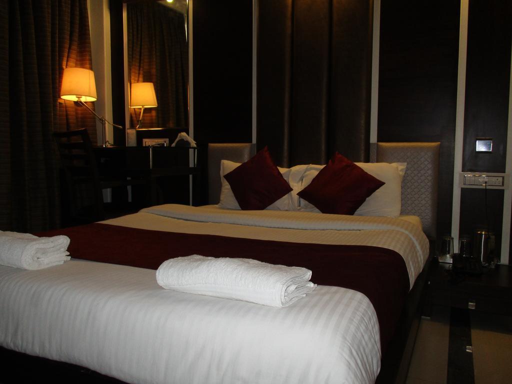 Hotel Sapna Marine Bombay Extérieur photo