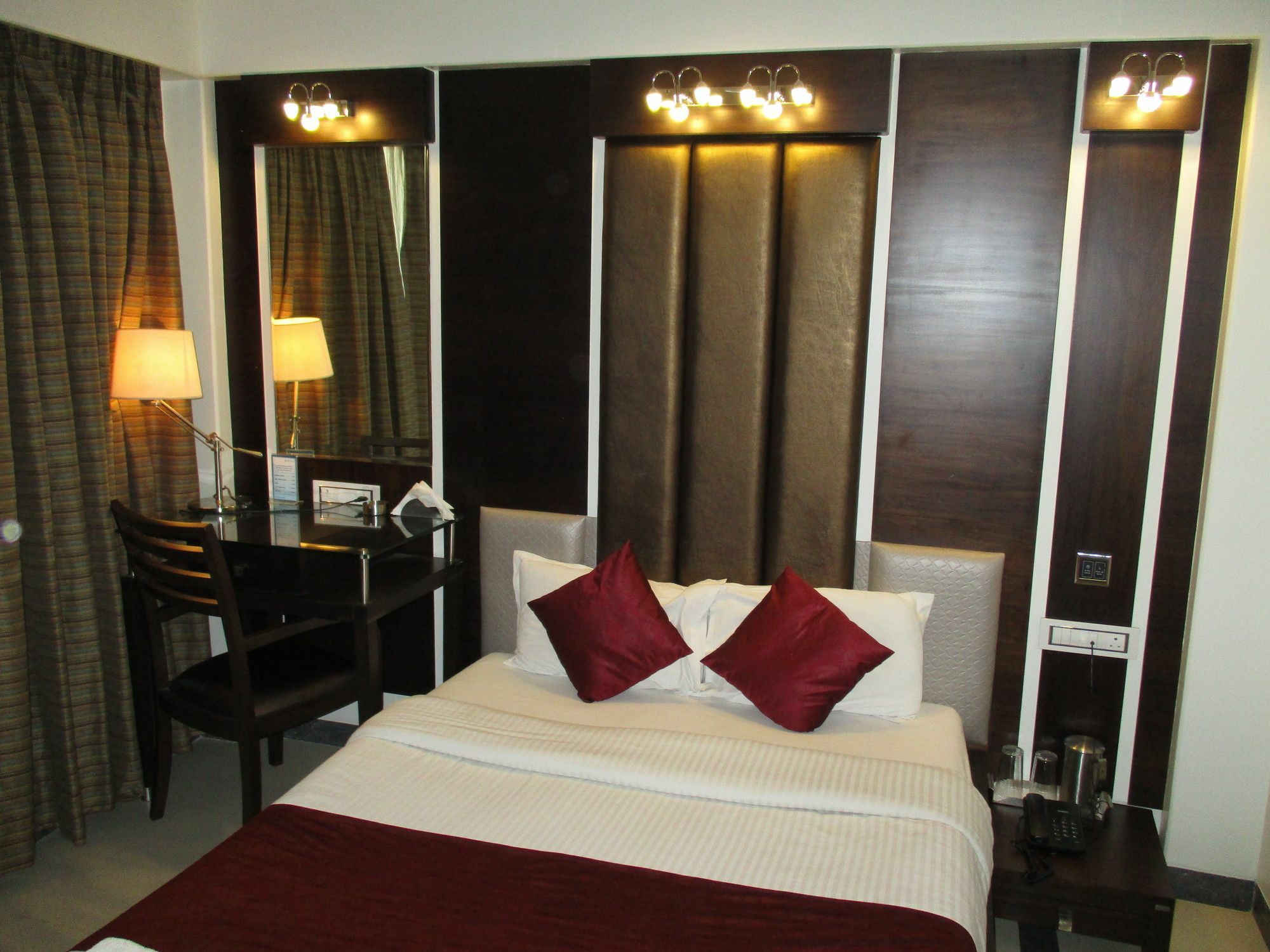 Hotel Sapna Marine Bombay Extérieur photo