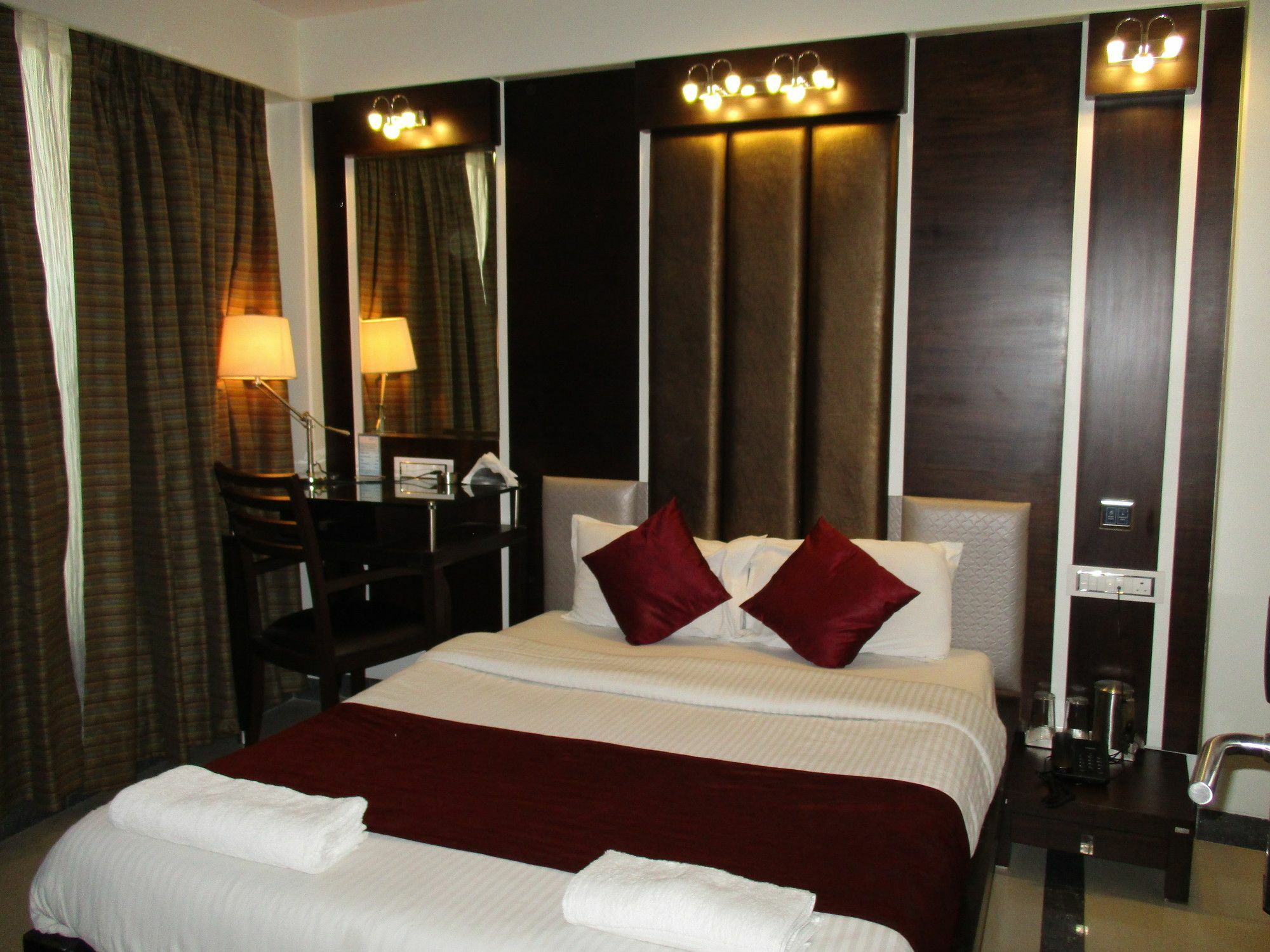 Hotel Sapna Marine Bombay Extérieur photo